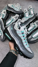 NIKE AIR MAX 95 *RARE*