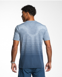 AGARU GRADIENT SEAMLESS T-SHIRT