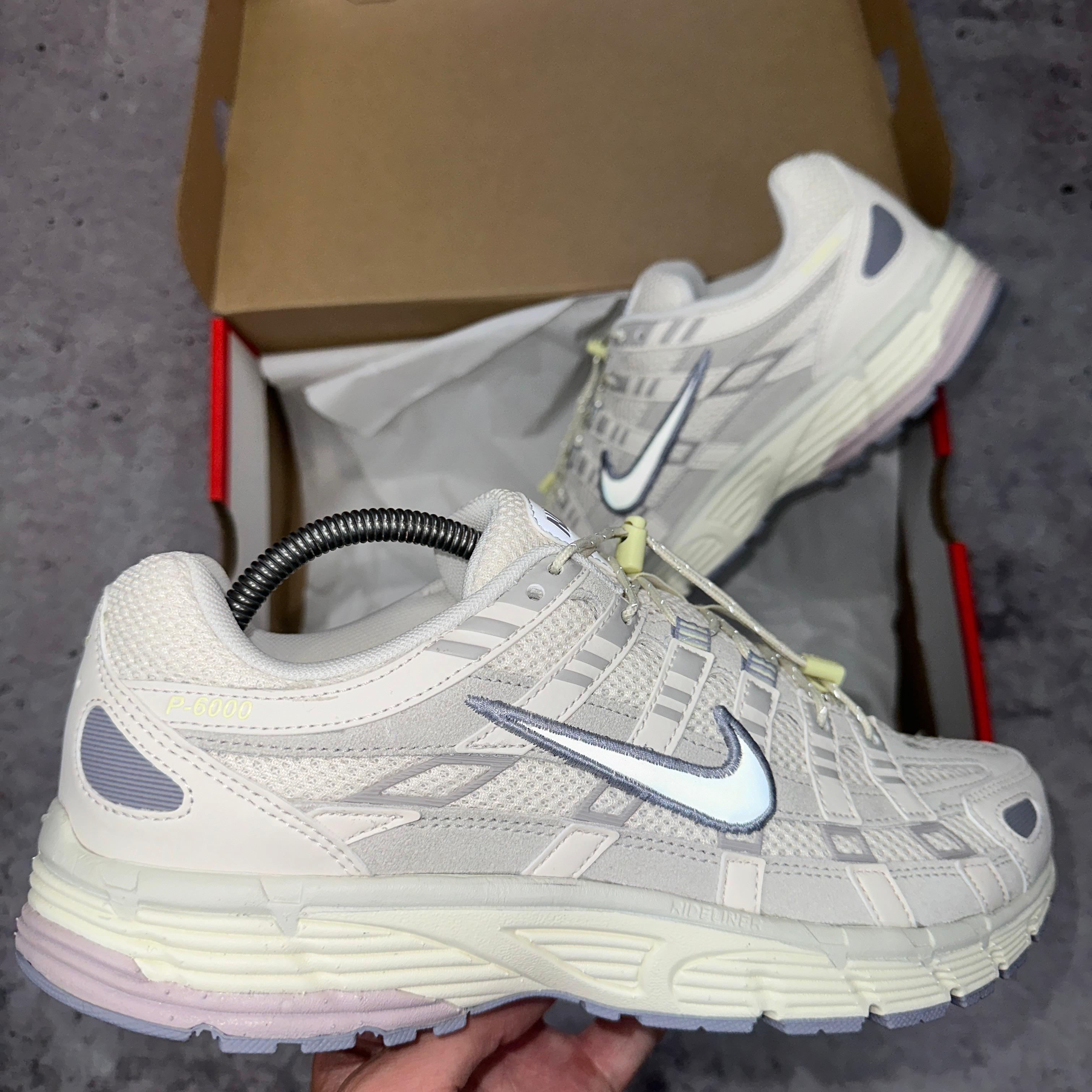 NIKE P6000