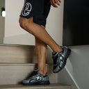 AISE DARK CHARCOAL COSMO RUNNER