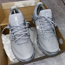 ON RUNNING TRAINERS