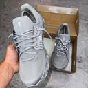 ON RUNNING TRAINERS