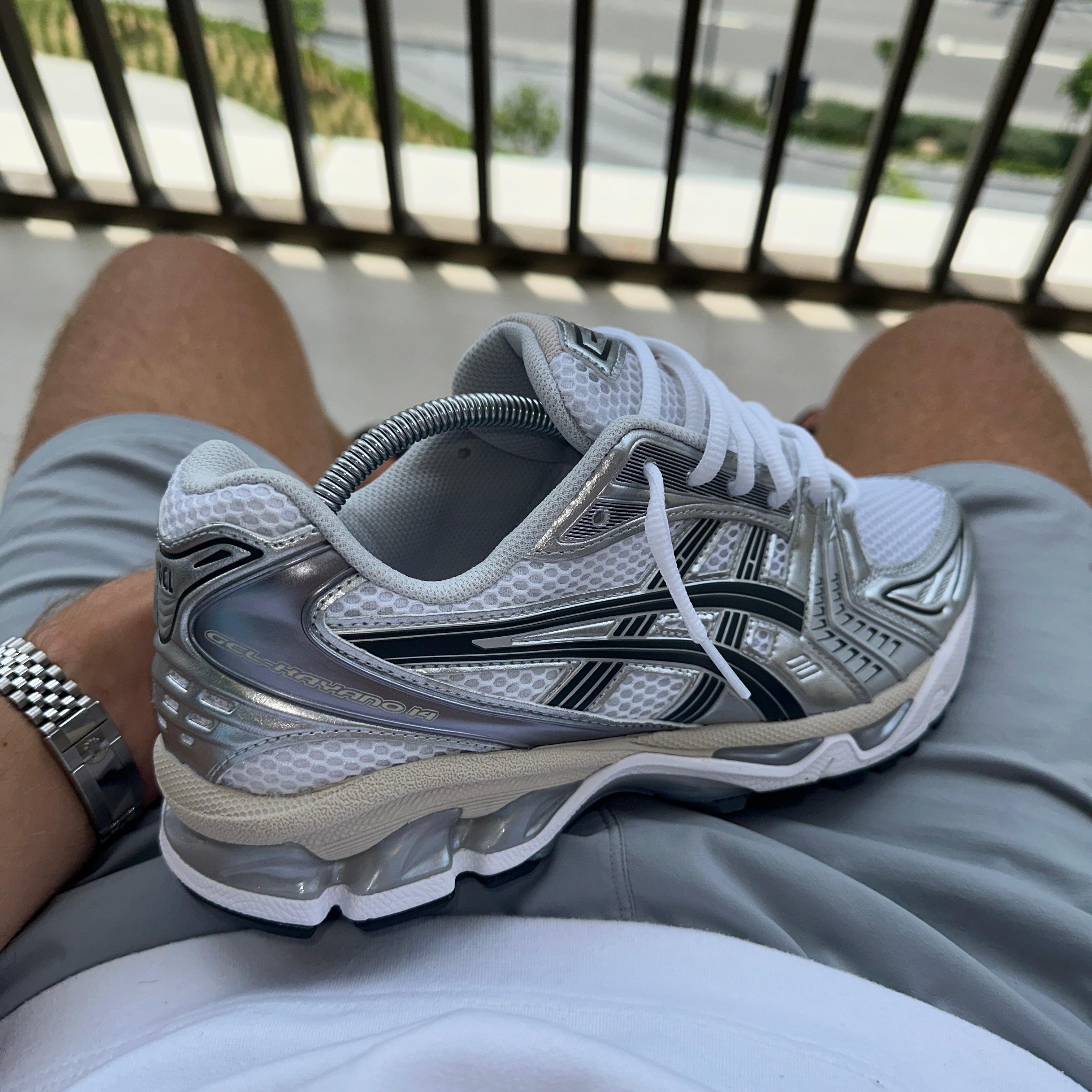 ASICS GEL KAYANO