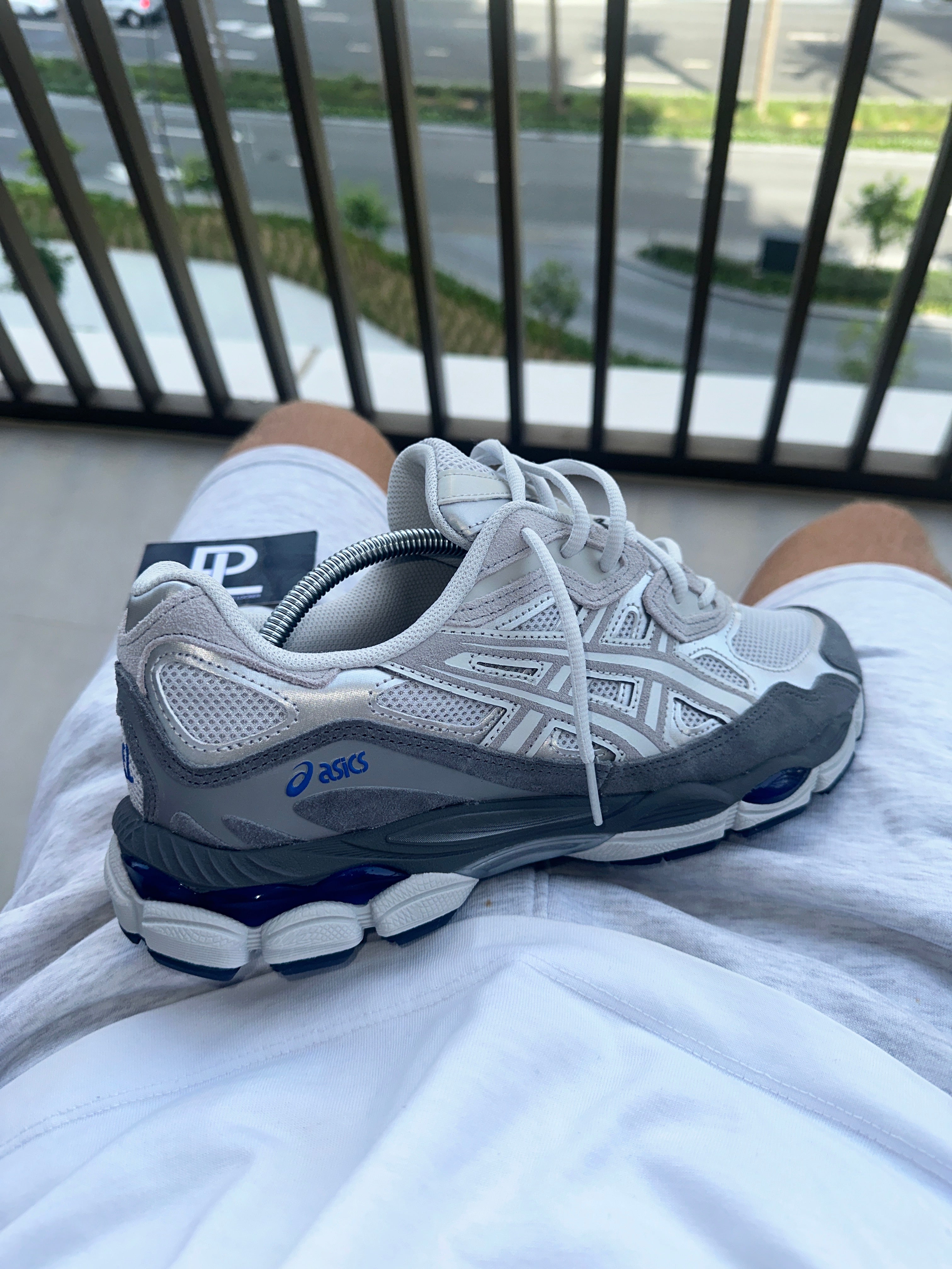 ASICS GEL TRAINERS *RARE*