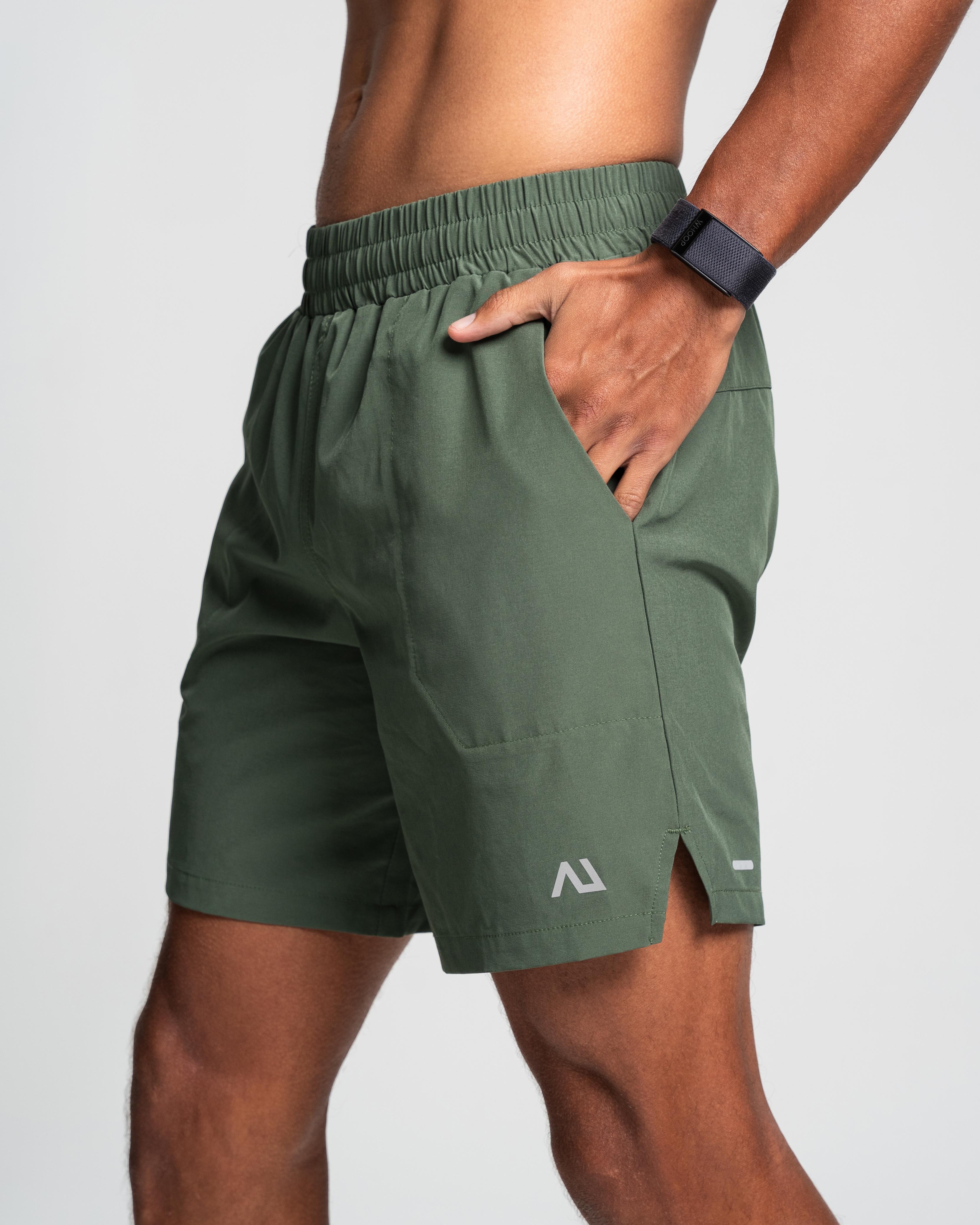 Agaru Gradient Shorts - Green