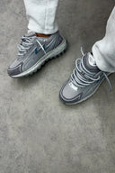 AISE GREY CHROME COSMO RUNNER