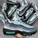 NIKE AIR MAX 95 *RARE*