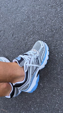 Saucony ProGrid Omni 9 Blissful White