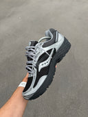 Saucony ProGrid Omni 9 Black Silver Grey