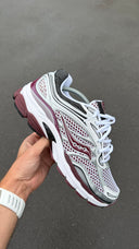 Saucony ProGrid Omni 9 OG White Maroon