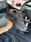 Saucony ProGrid Omni 9 Armor Black