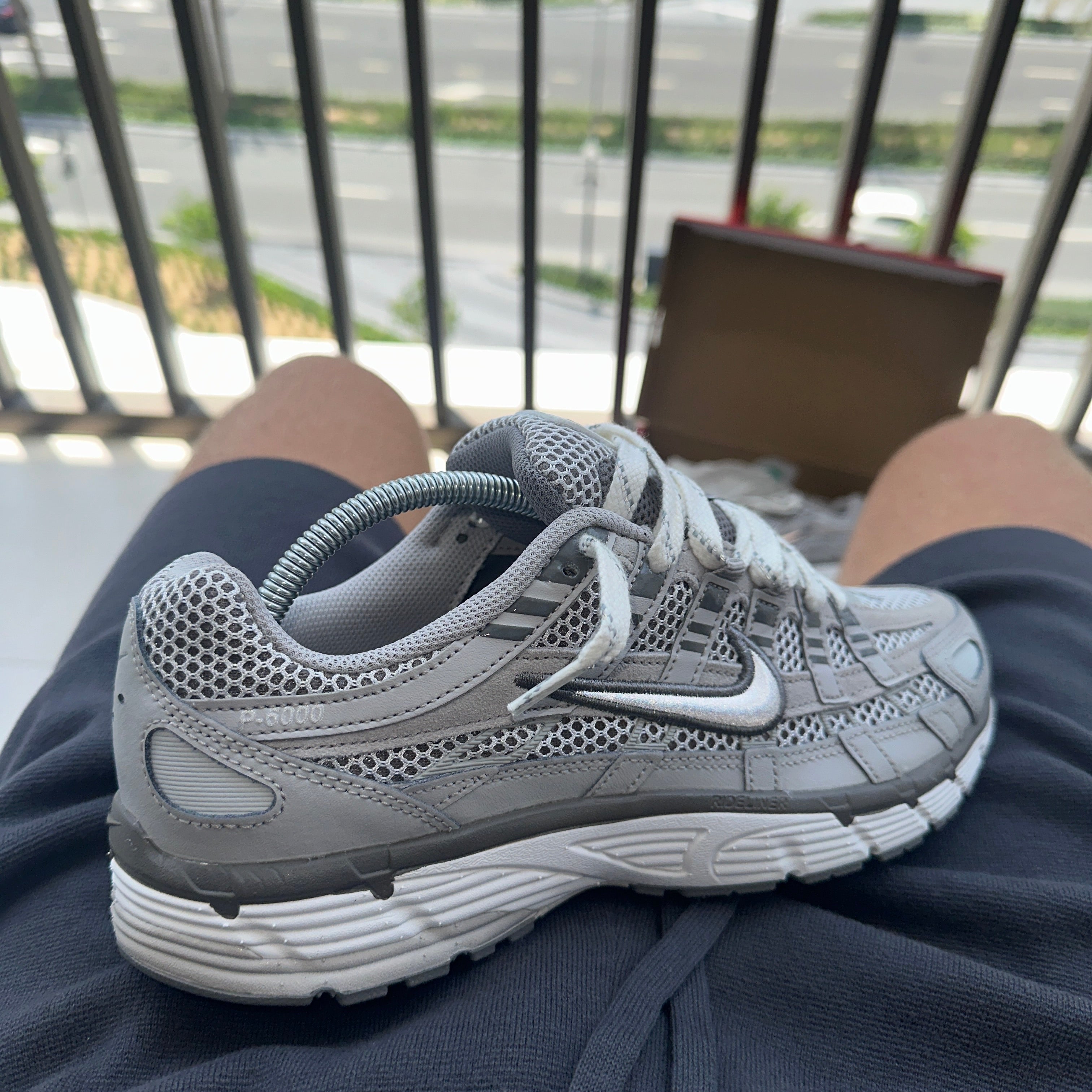 NIKE P6000