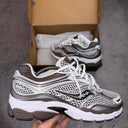 SAUCONY PROGRID OMNI 9