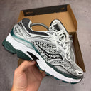 SAUCONY PROGRID OMNI 9