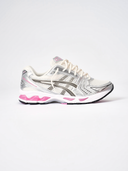 ASICS GEL KAYANO
