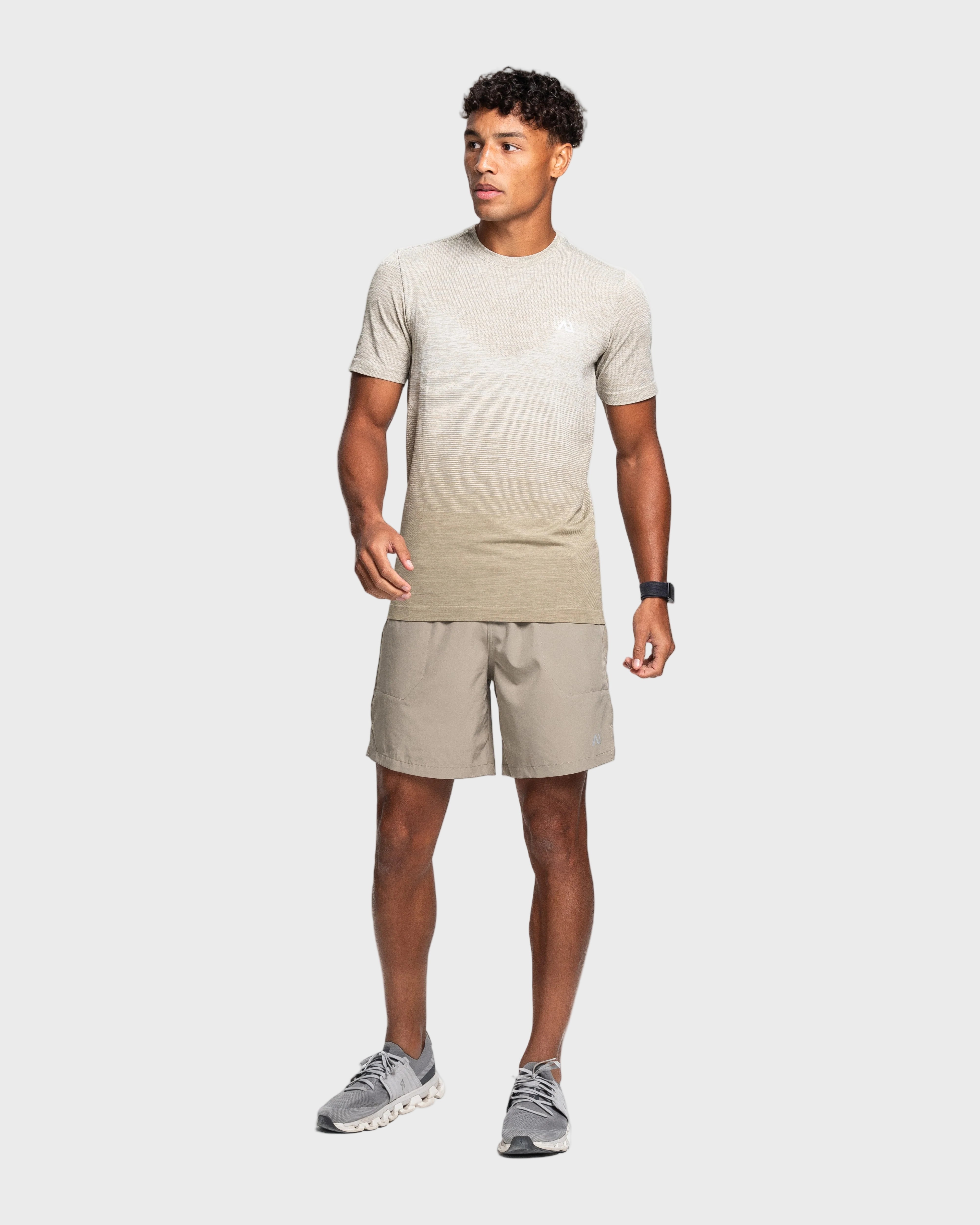 Agaru Seamless Gradient Set - Desert Sand