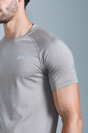 TRAILBERG FORM SEAMLESS TEE