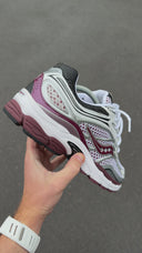 Saucony ProGrid Omni 9 OG White Maroon