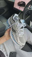 Saucony ProGrid Omni 9 Blissful White