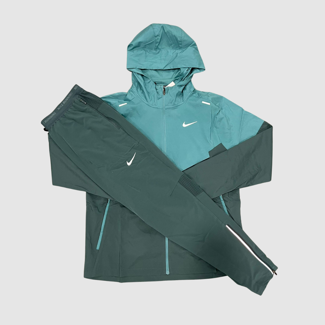 NIKE FULL JACKET