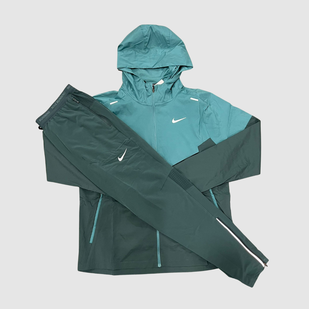 NIKE FULL JACKET